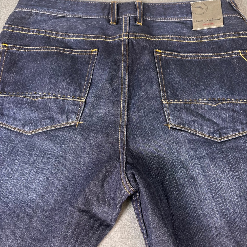 Tommy Bahama Mens Relaxed Fit Jeans Dark Indigo Blue Denim 32x29 - Picture 10 of 12